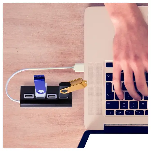 USB Hub Weeper